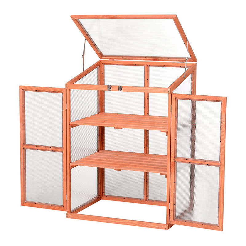 Cutie de jardinier dreptunghiulară cu panouri din policarbonat pentru a menține plantele calde